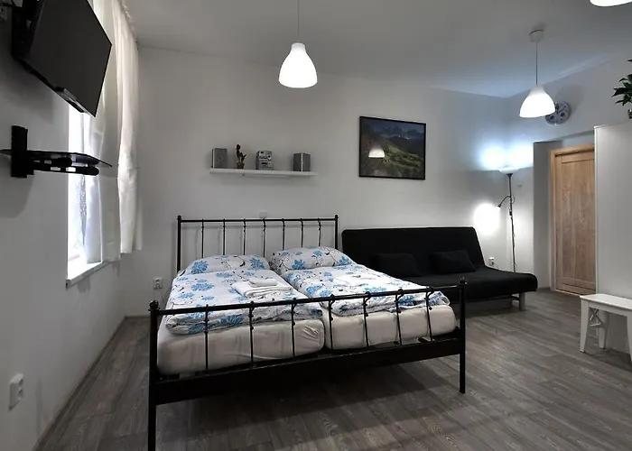 Topapartmany Lesni Apartment *